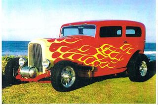 Rick and Sue Dunn's '32 Tudor